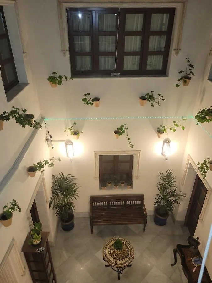 Habitaciones La Flamenka Ronda Homestay